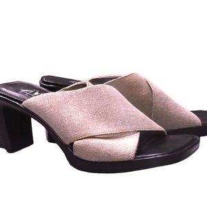 Air Flex Tan Stretchy Cross Canvas Mule Shoes Size: 6.5